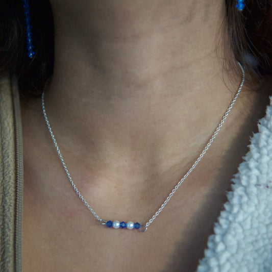 Simple Bar crystal and Faux Pearl Necklace
