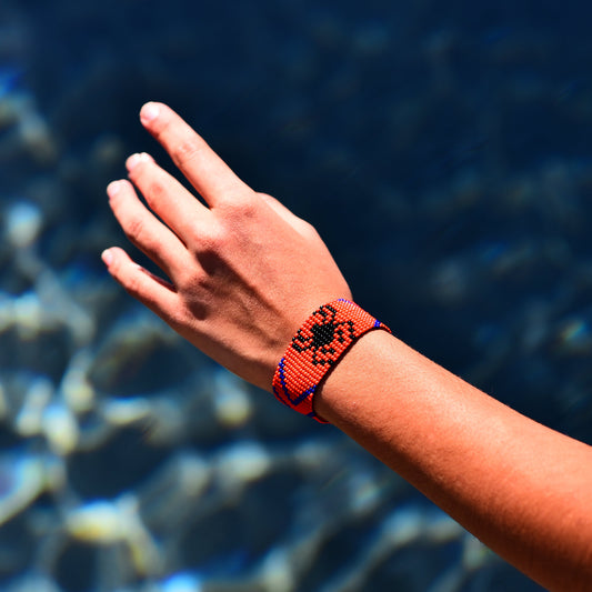 Spider Man Beaded Loom Bracelet: Tobey Maguire Inspired