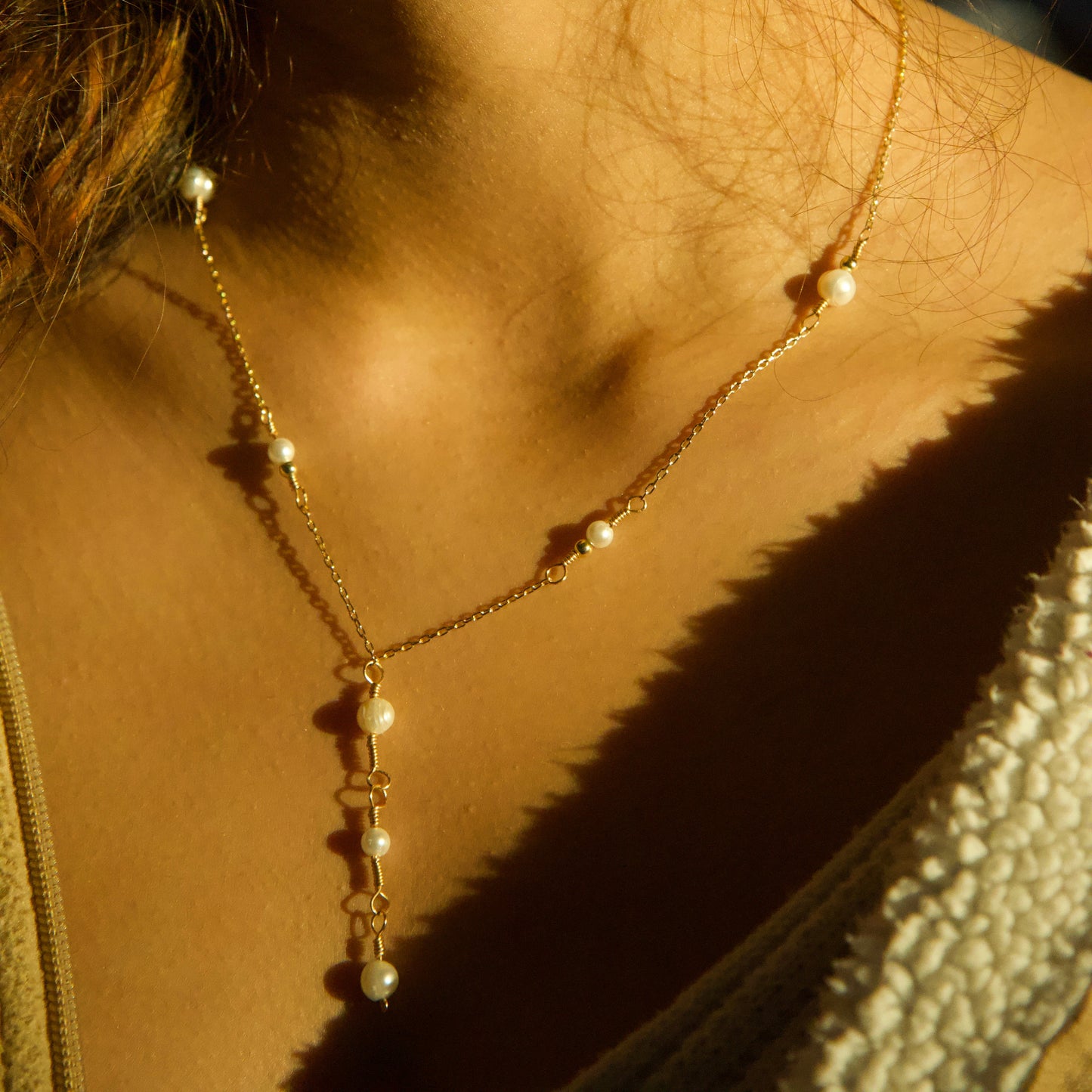 Gorgeous, Dainty, Elegant Faux Pearl Necklace