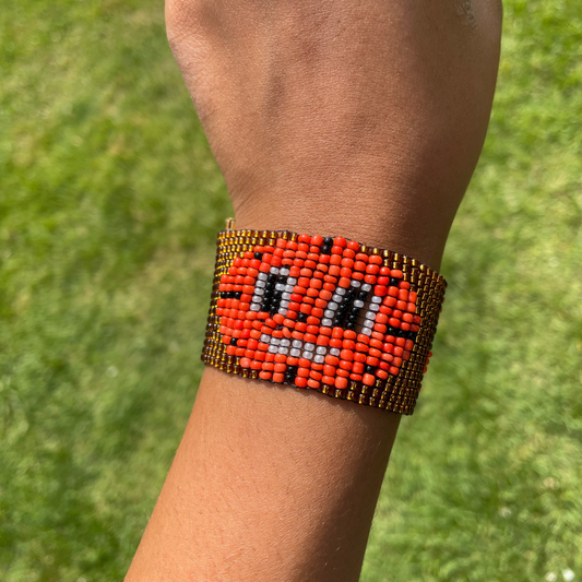 Miss Minutes Inspired Beaded Loom Bracelet