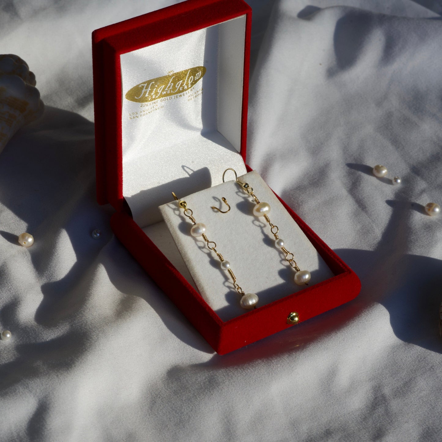 Gorgeous, Dainty, Elegant Faux Pearl Earrings