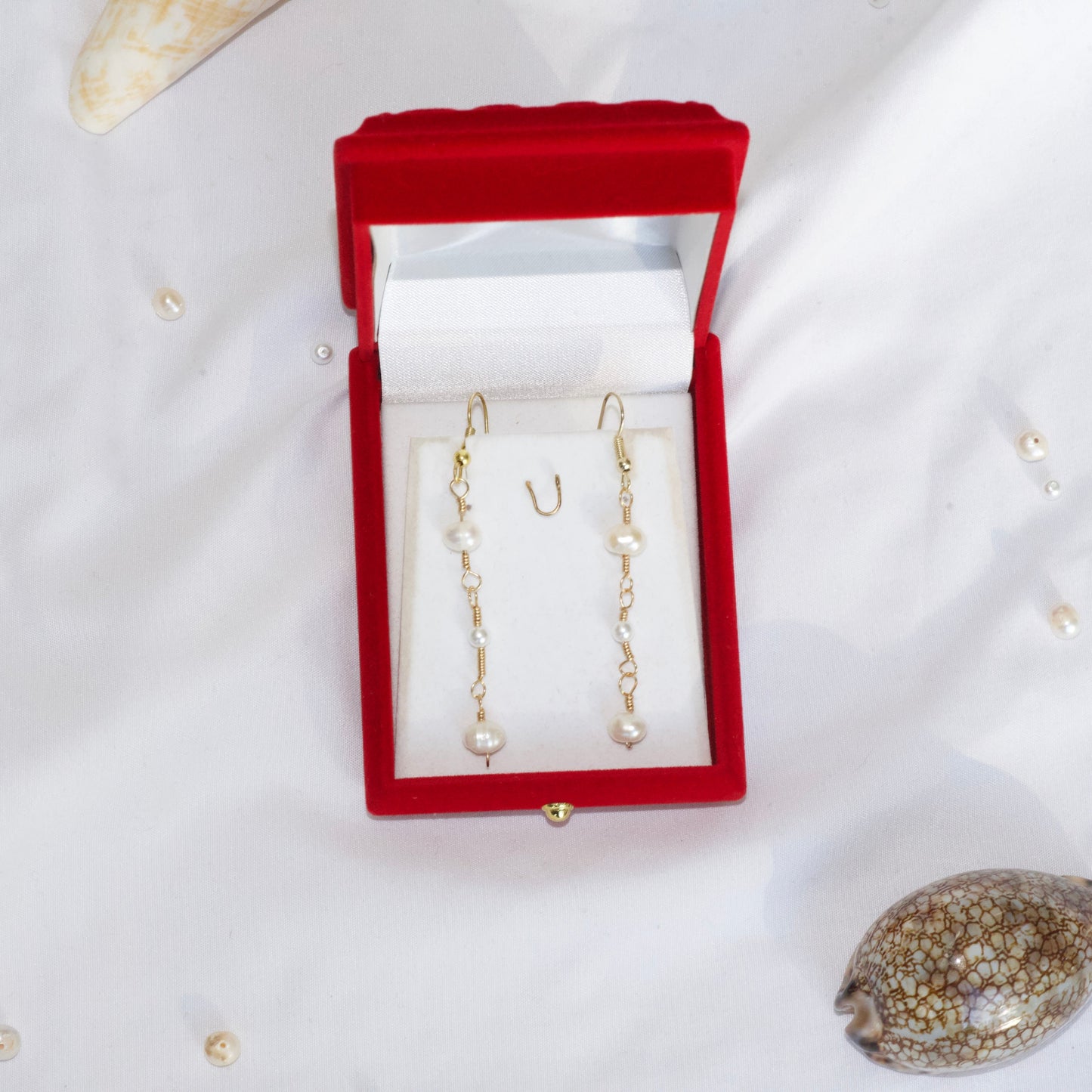 Gorgeous, Dainty, Elegant Faux Pearl Earrings
