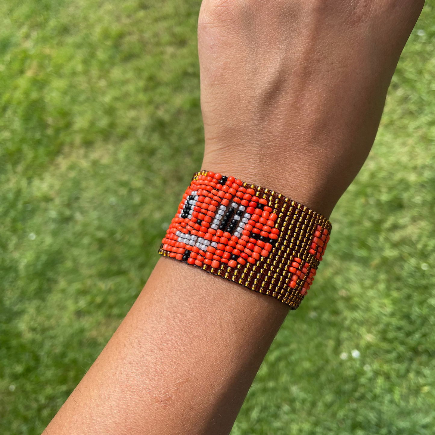 Miss Minutes Inspired Beaded Loom Bracelet